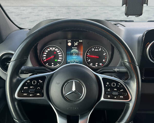 Белый Мерседес Sprinter, объемом двигателя 2.14 л и пробегом 470 тыс. км за 32999 $, фото 33 на Automoto.ua