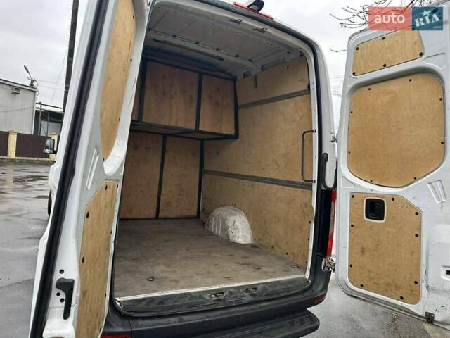 Белый Мерседес Sprinter, объемом двигателя 2.14 л и пробегом 275 тыс. км за 32600 $, фото 6 на Automoto.ua