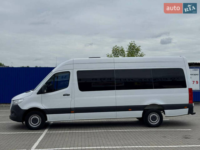 Белый Мерседес Sprinter, объемом двигателя 2.2 л и пробегом 251 тыс. км за 32800 $, фото 3 на Automoto.ua