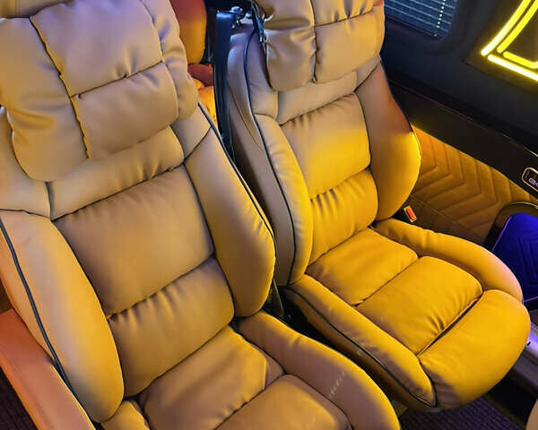 Белый Мерседес Sprinter, объемом двигателя 2.14 л и пробегом 209 тыс. км за 64800 $, фото 32 на Automoto.ua