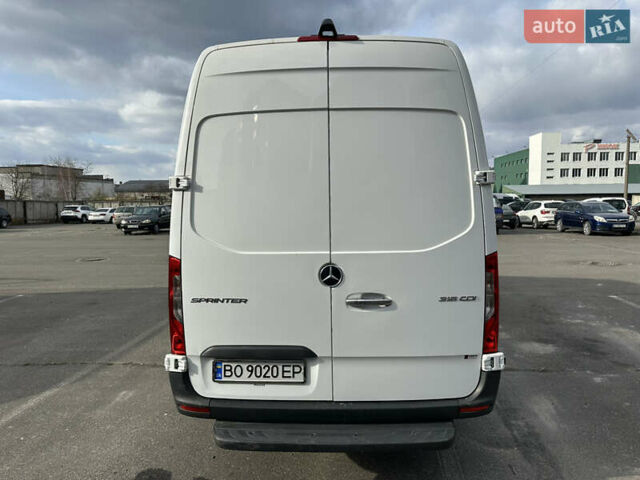 Белый Мерседес Sprinter, объемом двигателя 2.14 л и пробегом 550 тыс. км за 32000 $, фото 6 на Automoto.ua