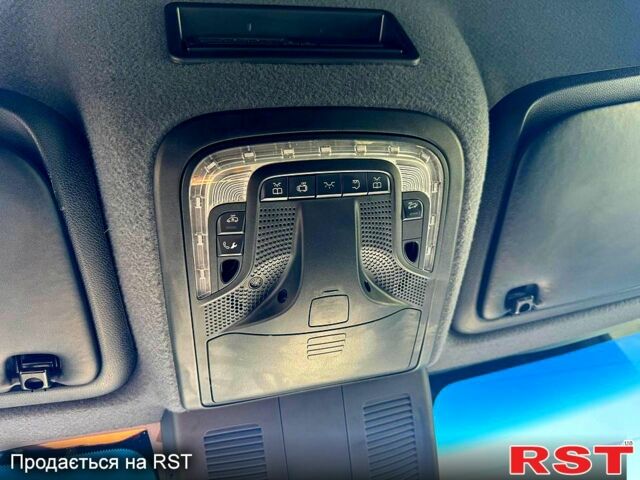 Белый Мерседес Sprinter, объемом двигателя 2.2 л и пробегом 222 тыс. км за 23500 $, фото 6 на Automoto.ua