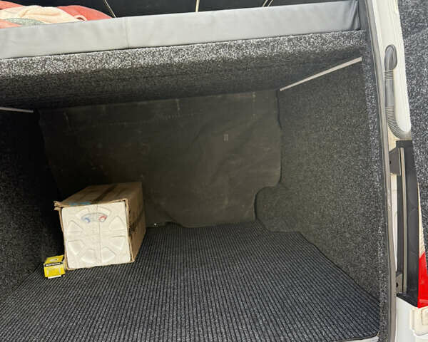 Белый Мерседес Sprinter, объемом двигателя 2.14 л и пробегом 209 тыс. км за 61800 $, фото 37 на Automoto.ua