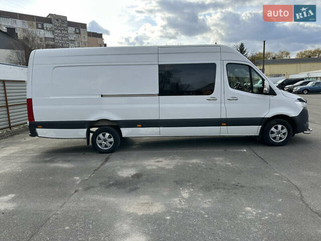 Белый Мерседес Sprinter, объемом двигателя 2.14 л и пробегом 550 тыс. км за 32000 $, фото 4 на Automoto.ua