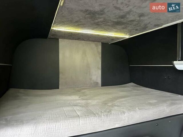 Белый Мерседес Sprinter, объемом двигателя 2.14 л и пробегом 275 тыс. км за 32600 $, фото 9 на Automoto.ua