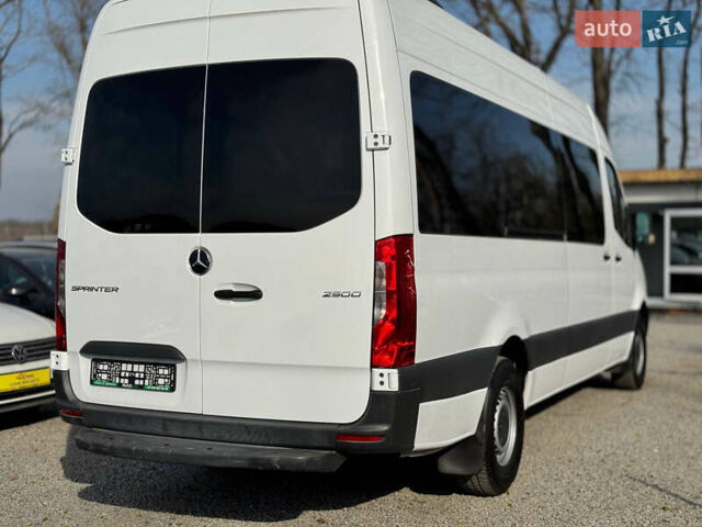 Белый Мерседес Sprinter, объемом двигателя 3 л и пробегом 125 тыс. км за 49900 $, фото 36 на Automoto.ua