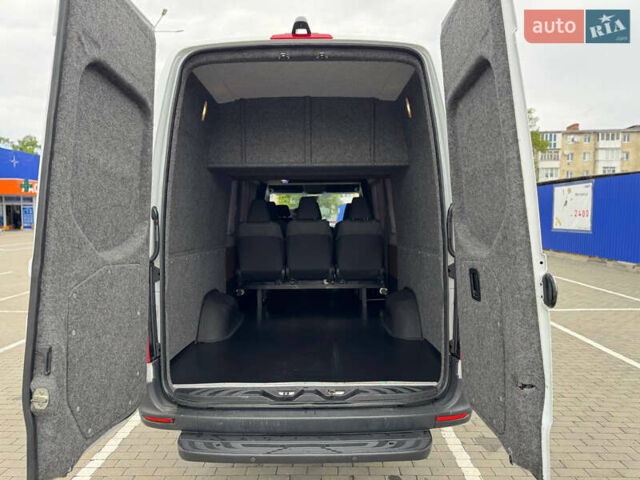 Белый Мерседес Sprinter, объемом двигателя 2.2 л и пробегом 251 тыс. км за 32800 $, фото 25 на Automoto.ua