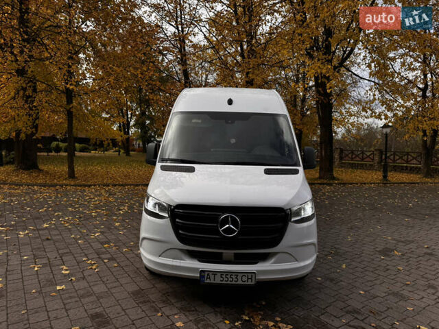 Белый Мерседес Sprinter, объемом двигателя 2.2 л и пробегом 347 тыс. км за 32800 $, фото 8 на Automoto.ua