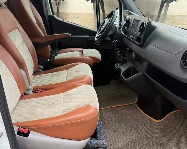 Білий Мерседес Sprinter, об'ємом двигуна 2.14 л та пробігом 236 тис. км за 29800 $, фото 6 на Automoto.ua