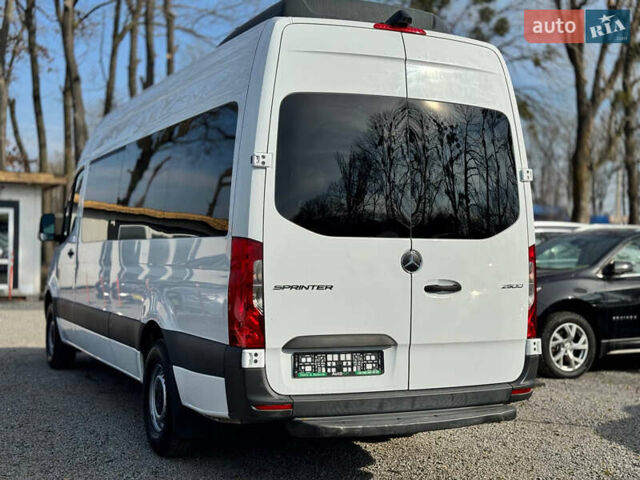 Белый Мерседес Sprinter, объемом двигателя 3 л и пробегом 125 тыс. км за 49900 $, фото 37 на Automoto.ua