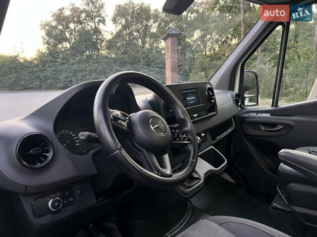 Белый Мерседес Sprinter, объемом двигателя 2.1 л и пробегом 450 тыс. км за 32300 $, фото 39 на Automoto.ua
