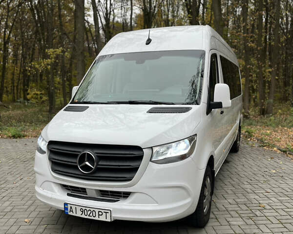 Білий Мерседес Sprinter, об'ємом двигуна 2.14 л та пробігом 365 тис. км за 69000 $, фото 2 на Automoto.ua