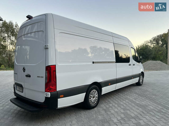 Белый Мерседес Sprinter, объемом двигателя 2.1 л и пробегом 450 тыс. км за 32300 $, фото 15 на Automoto.ua