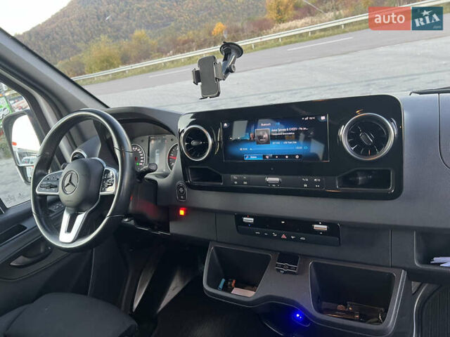 Белый Мерседес Sprinter, объемом двигателя 2.14 л и пробегом 470 тыс. км за 32999 $, фото 62 на Automoto.ua