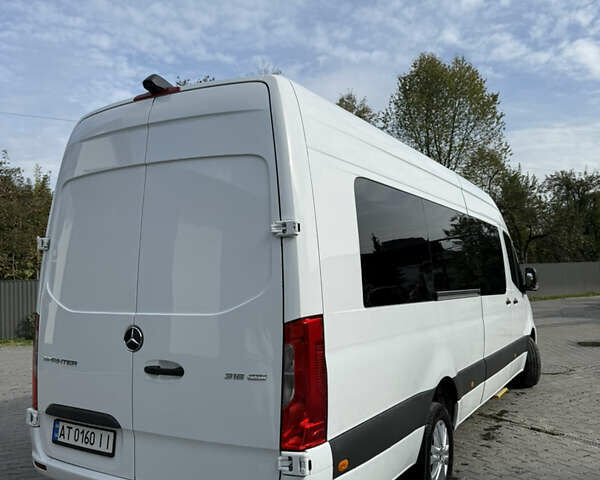 Белый Мерседес Sprinter, объемом двигателя 2.14 л и пробегом 209 тыс. км за 64800 $, фото 11 на Automoto.ua
