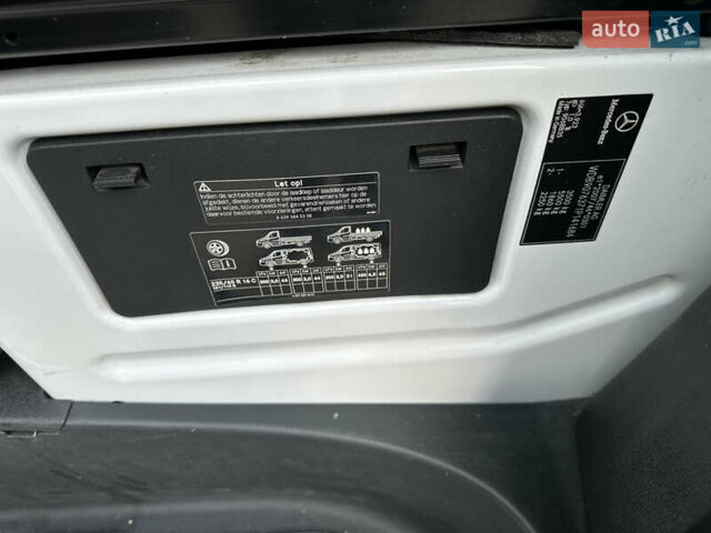 Белый Мерседес Sprinter, объемом двигателя 2.14 л и пробегом 550 тыс. км за 32000 $, фото 17 на Automoto.ua