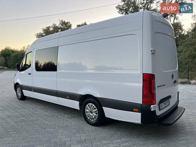 Белый Мерседес Sprinter, объемом двигателя 2.1 л и пробегом 450 тыс. км за 32300 $, фото 11 на Automoto.ua