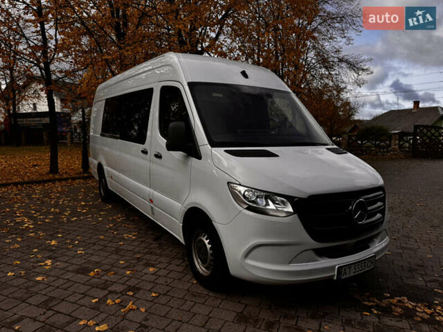 Белый Мерседес Sprinter, объемом двигателя 2.2 л и пробегом 347 тыс. км за 32800 $, фото 5 на Automoto.ua