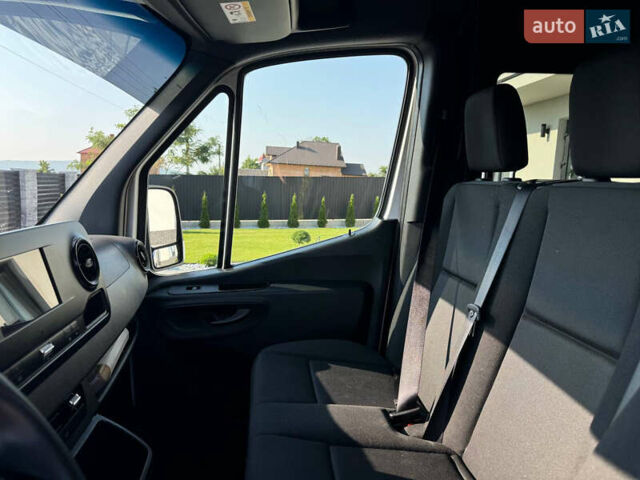 Белый Мерседес Sprinter, объемом двигателя 2.14 л и пробегом 218 тыс. км за 25000 $, фото 10 на Automoto.ua
