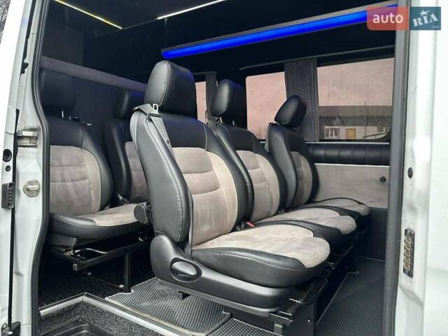 Белый Мерседес Sprinter, объемом двигателя 2.14 л и пробегом 275 тыс. км за 32600 $, фото 8 на Automoto.ua