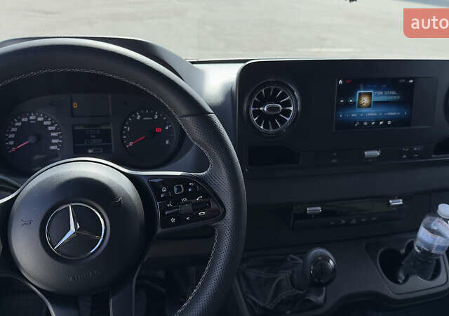 Белый Мерседес Sprinter, объемом двигателя 2.14 л и пробегом 230 тыс. км за 36000 $, фото 12 на Automoto.ua