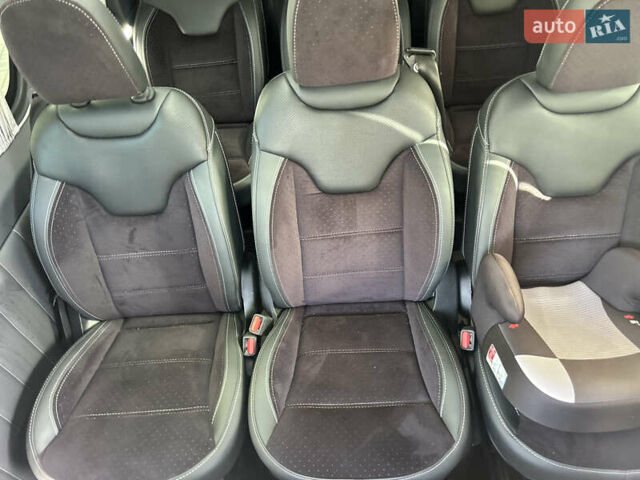 Белый Мерседес Sprinter, объемом двигателя 0 л и пробегом 380 тыс. км за 37700 $, фото 48 на Automoto.ua