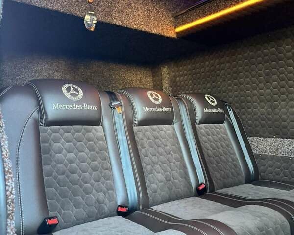 Белый Мерседес Sprinter, объемом двигателя 2.99 л и пробегом 382 тыс. км за 41999 $, фото 30 на Automoto.ua