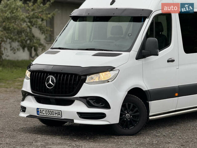 Білий Мерседес Sprinter, об'ємом двигуна 2 л та пробігом 295 тис. км за 44777 $, фото 3 на Automoto.ua
