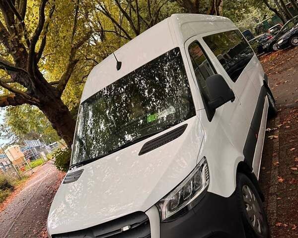 Білий Мерседес Sprinter, об'ємом двигуна 1.95 л та пробігом 320 тис. км за 40000 $, фото 2 на Automoto.ua