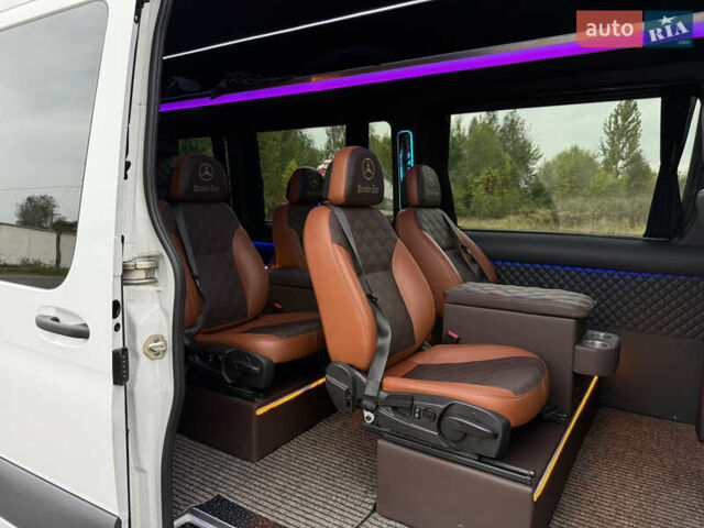 Білий Мерседес Sprinter, об'ємом двигуна 2 л та пробігом 295 тис. км за 44777 $, фото 73 на Automoto.ua