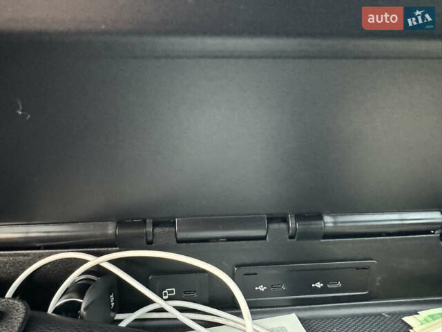 Белый Мерседес Sprinter, объемом двигателя 2.99 л и пробегом 460 тыс. км за 45634 $, фото 29 на Automoto.ua