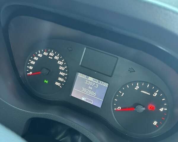 Белый Мерседес Sprinter, объемом двигателя 2.99 л и пробегом 382 тыс. км за 41999 $, фото 21 на Automoto.ua