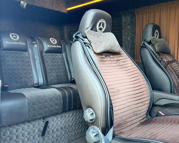 Белый Мерседес Sprinter, объемом двигателя 2.99 л и пробегом 382 тыс. км за 41999 $, фото 33 на Automoto.ua