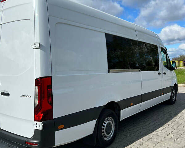 Білий Мерседес Sprinter, об'ємом двигуна 2.99 л та пробігом 253 тис. км за 44999 $, фото 4 на Automoto.ua