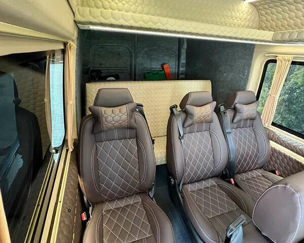 Білий Мерседес Sprinter, об'ємом двигуна 2.99 л та пробігом 253 тис. км за 44999 $, фото 20 на Automoto.ua