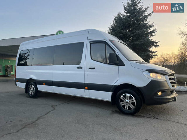 Белый Мерседес Sprinter, объемом двигателя 3 л и пробегом 200 тыс. км за 43888 $, фото 32 на Automoto.ua