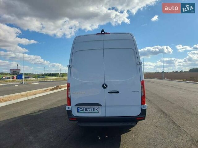 Белый Мерседес Sprinter, объемом двигателя 2.99 л и пробегом 60 тыс. км за 77000 $, фото 7 на Automoto.ua