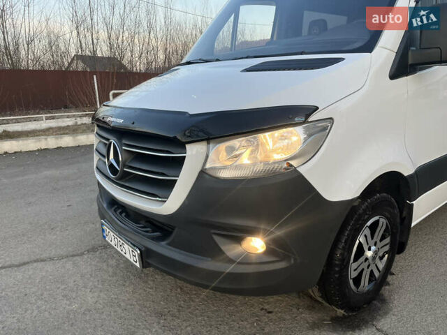 Белый Мерседес Sprinter, объемом двигателя 3 л и пробегом 200 тыс. км за 43888 $, фото 45 на Automoto.ua