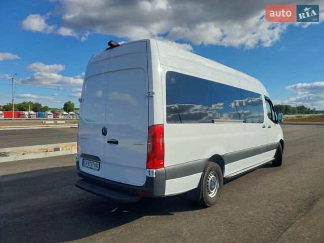 Белый Мерседес Sprinter, объемом двигателя 2.99 л и пробегом 60 тыс. км за 77000 $, фото 5 на Automoto.ua