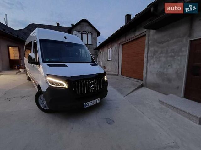 Белый Мерседес Sprinter, объемом двигателя 2.9 л и пробегом 365 тыс. км за 41999 $, фото 3 на Automoto.ua