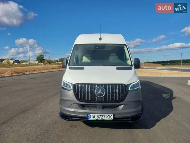 Белый Мерседес Sprinter, объемом двигателя 2.99 л и пробегом 60 тыс. км за 77000 $, фото 6 на Automoto.ua
