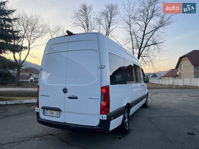 Белый Мерседес Sprinter, объемом двигателя 3 л и пробегом 200 тыс. км за 43888 $, фото 12 на Automoto.ua
