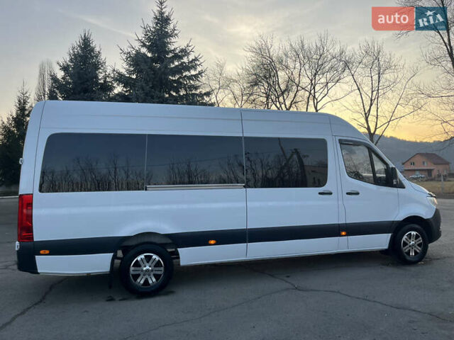 Белый Мерседес Sprinter, объемом двигателя 3 л и пробегом 200 тыс. км за 43888 $, фото 31 на Automoto.ua