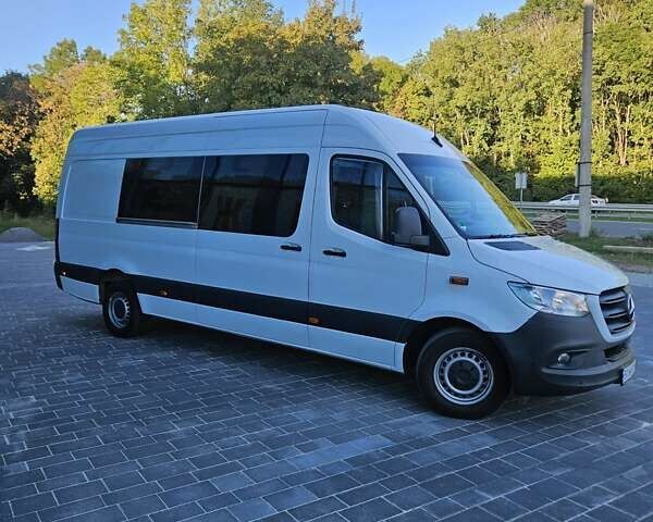 Белый Мерседес Sprinter, объемом двигателя 2.14 л и пробегом 453 тыс. км за 34299 $, фото 9 на Automoto.ua