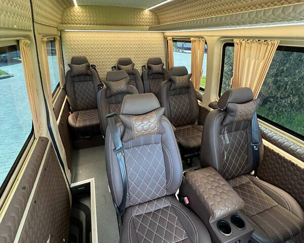 Білий Мерседес Sprinter, об'ємом двигуна 2.99 л та пробігом 253 тис. км за 44999 $, фото 17 на Automoto.ua