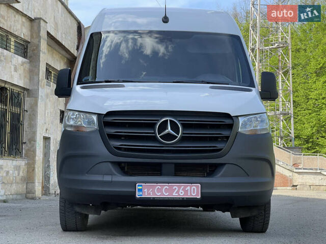 Белый Мерседес Sprinter, объемом двигателя 2.99 л и пробегом 126 тыс. км за 43266 $, фото 16 на Automoto.ua