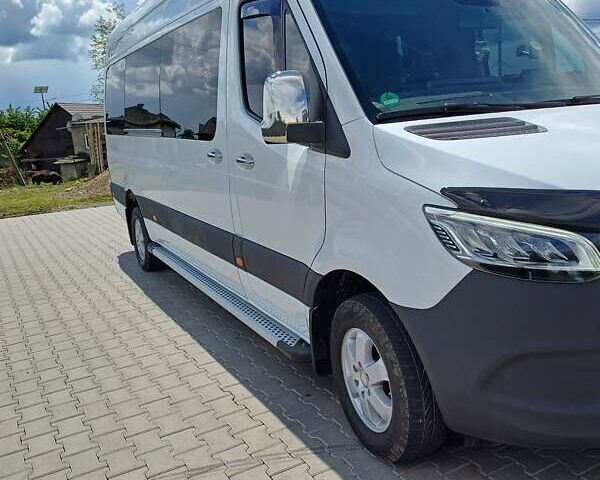 Белый Мерседес Sprinter, объемом двигателя 2.9 л и пробегом 365 тыс. км за 41999 $, фото 58 на Automoto.ua