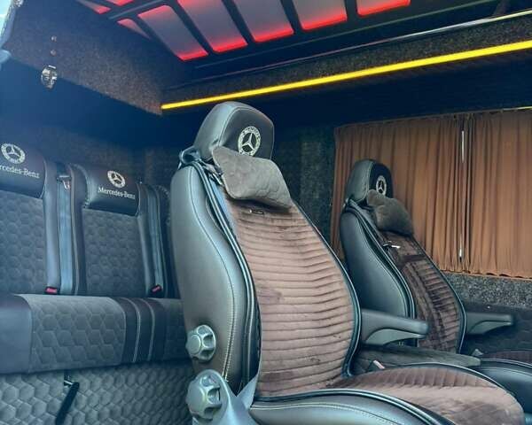Белый Мерседес Sprinter, объемом двигателя 2.99 л и пробегом 382 тыс. км за 41999 $, фото 28 на Automoto.ua