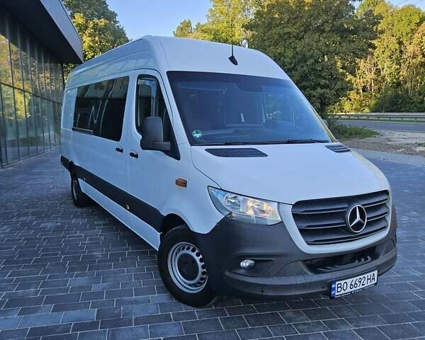 Белый Мерседес Sprinter, объемом двигателя 2.14 л и пробегом 453 тыс. км за 34299 $, фото 7 на Automoto.ua