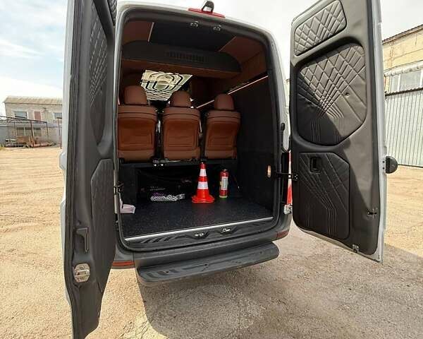 Білий Мерседес Sprinter, об'ємом двигуна 2.14 л та пробігом 260 тис. км за 47000 $, фото 29 на Automoto.ua